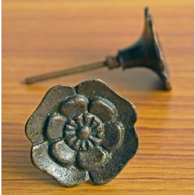 Antique Magnolia Flower Metal Cabinet Drawer Wardrobe Knob and Pull